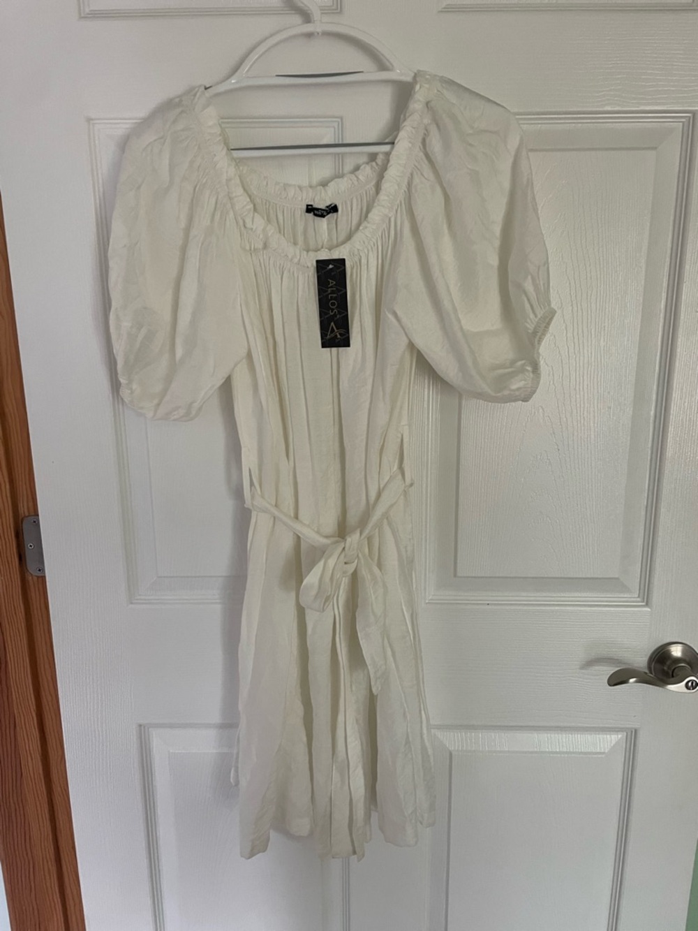 Miss Allos White Puff-Sleeve Dress